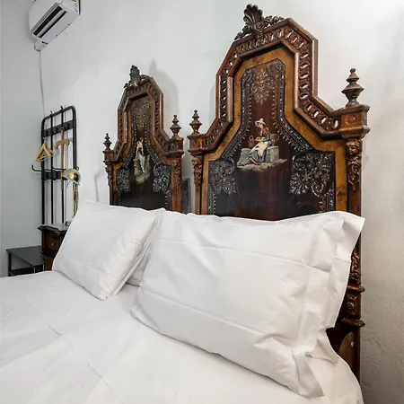 Zioli Bed & Breakfast 3*