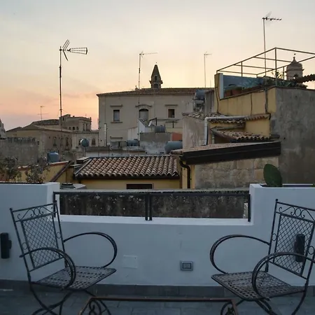 Zioli 3* Noto